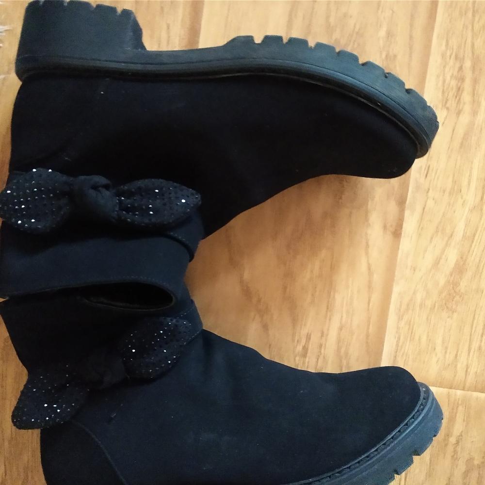 Booties - Picture 2 of 5